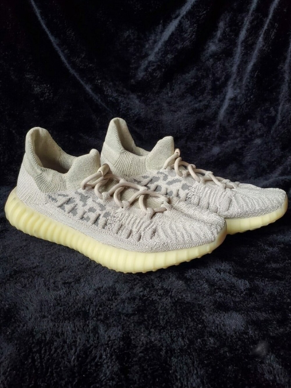 Adidas Yeezy 350 V2 CMPCT Slate Bone Size 7